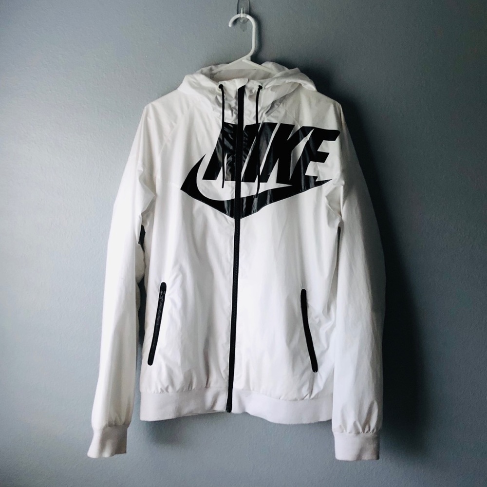 Nike Windbreaker Jacket - Picture 2 of 8